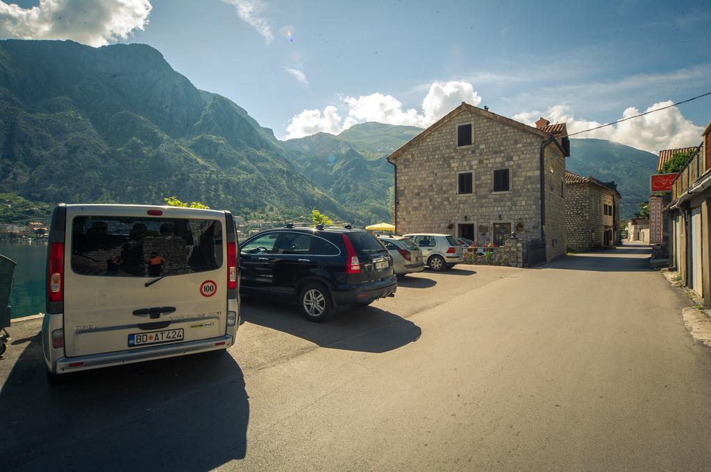 Apartments Villa Ferri Kotor Ngoại thất bức ảnh